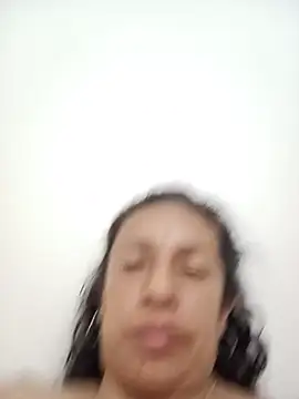 Snapshot of yaz_guzman chatting on July 2026 04:38:01 AM yaz guzman online show from July 2026 04:38:01 AM