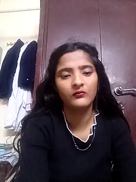 BabySlimmy10 online show from February 2026 07:01:02 PM