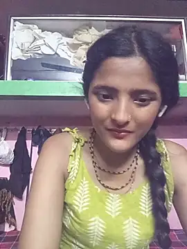 Snapshot of BabySlimmy10 chatting on June 2026 04:44:01 PM BabySlimmy10 online show from June 2026 04:44:01 PM