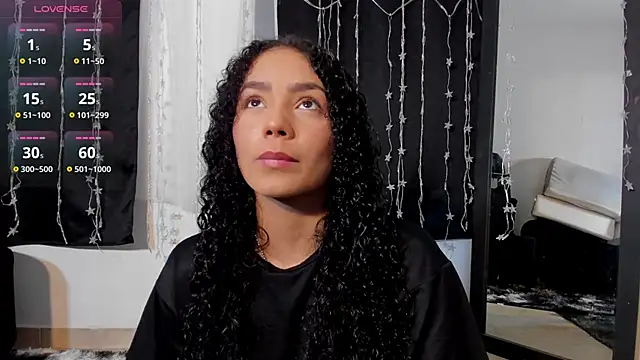 Dakota M1 online show from February 2025 11:42:01 PM