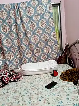 Snapshot of Cute-manisha chatting on January 2025 08:25:02 AM Cute-manisha online show from January 2025 08:25:02 AM