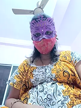 Snapshot of Cute-manisha chatting on January 2025 11:37:01 AM Cute-manisha online show from January 2025 11:37:01 AM