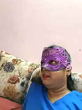 Snapshot of Cute-manisha chatting on February 2025 02:44:02 PM Cute-manisha online show from February 2025 02:44:02 PM