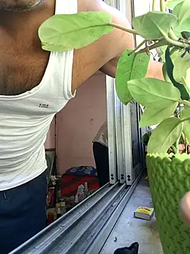 Snapshot of Cute-manisha chatting on March 2025 02:30:02 AM Cute-manisha online show from March 2025 02:30:02 AM