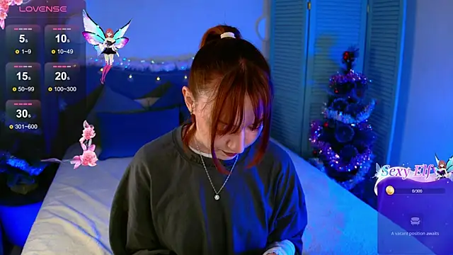 Snapshot of Maddy_Garcia chatting on December 2025 11:11:02 PM Maddy Garcia online show from December 2025 11:11:02 PM