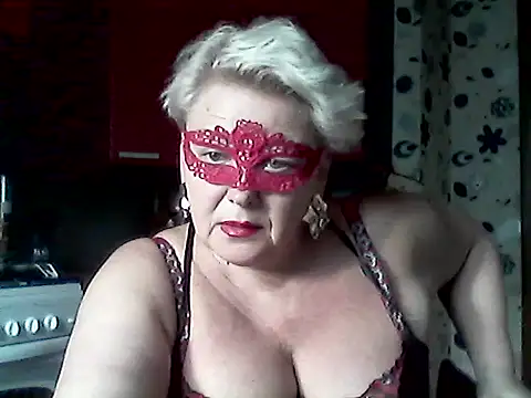 Snapshot of Lisa_Suzie chatting on March 2026 02:31:02 PM Lisa Suzie online show from March 2026 02:31:02 PM