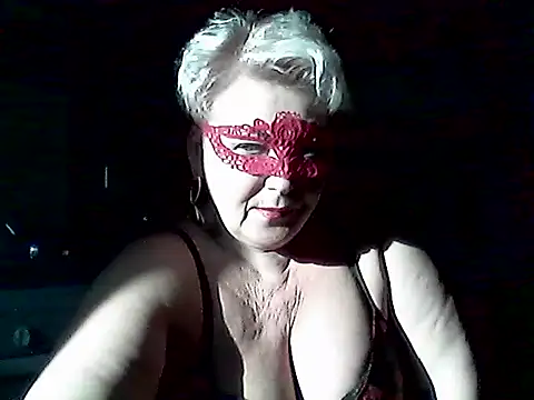 Snapshot of Lisa_Suzie chatting on March 2026 02:34:01 PM Lisa Suzie online show from March 2026 02:34:01 PM