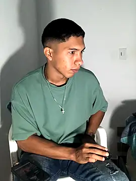 maximo vega newv online show from November 2025 04:29:02 PM