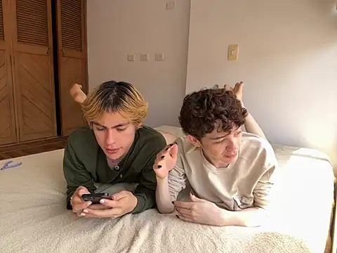 mapleg online show from September 2025 03:57:01 PM