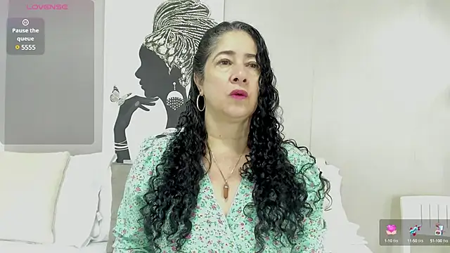 Adelesmithh online show from February 2025 11:38:02 AM