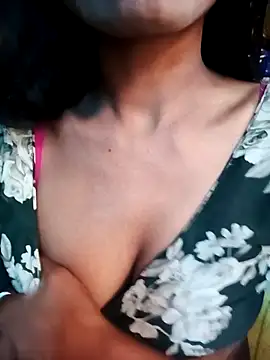 Snapshot of Kajal__Mehra chatting on April 2026 07:17:01 AM Kajal Mehra online show from April 2026 07:17:01 AM