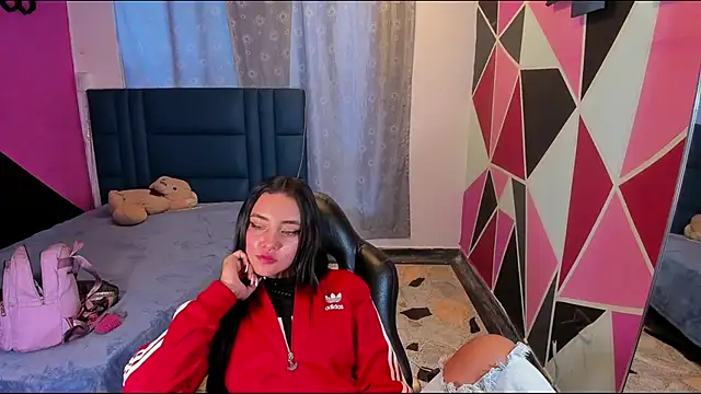 Snapshot of dakota-bright01 chatting on December 2024 12:27:02 PM dakota-bright01 online show from December 2024 12:27:02 PM