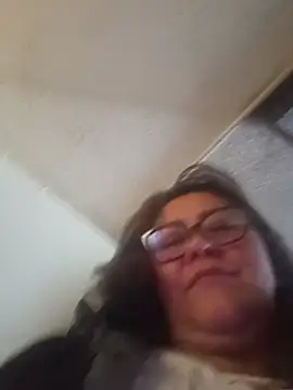 Snapshot of Darly_Gomez chatting on May 2026 04:14:02 PM Darly Gomez online show from May 2026 04:14:02 PM