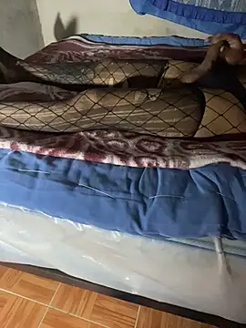 manuamador online show from April 2026 04:46:01 AM