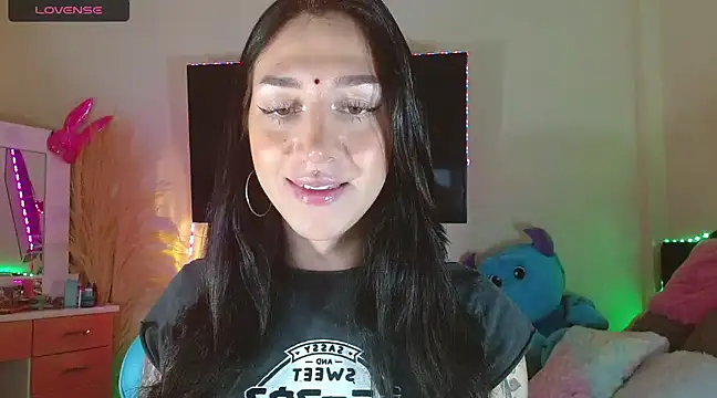 karla zambrano online show from December 2024 09:57:01 PM