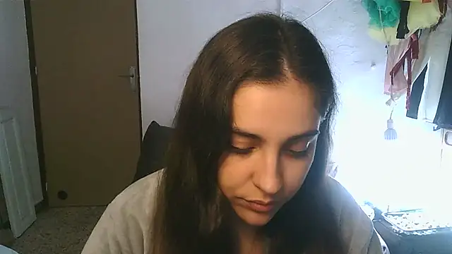 Snapshot of Ursumi1 chatting on December 2024 08:25:02 PM Ursumi1 online show from December 2024 08:25:02 PM