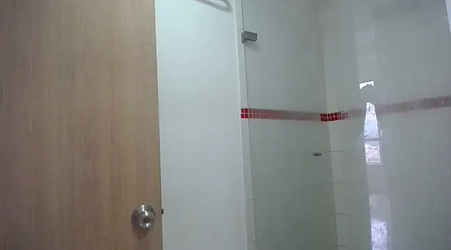 aria jhonsson online show from March 2025 05:08:02 PM