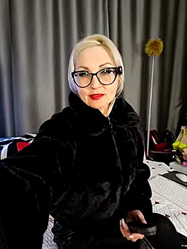 Milforja online show from March 2026 07:20:02 PM