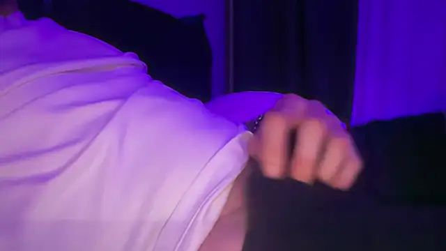 cottonmouth933 online show from November 2025 10:04:01 PM