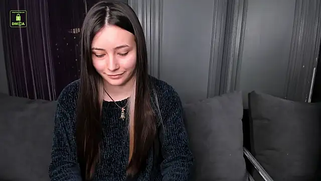 Snapshot of Ishtar_Divine chatting on March 2025 02:08:02 PM Ishtar Divine online show from March 2025 02:08:02 PM