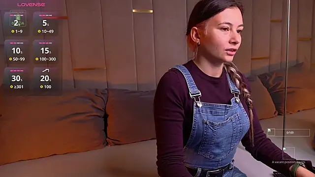 Snapshot of Ishtar_Divine chatting on September 2025 09:11:02 AM Ishtar Divine online show from September 2025 09:11:02 AM