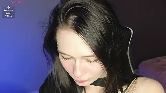 Snapshot of Misty_Rose chatting on January 2025 01:27:01 PM Misty Rose online show from January 2025 01:27:01 PM