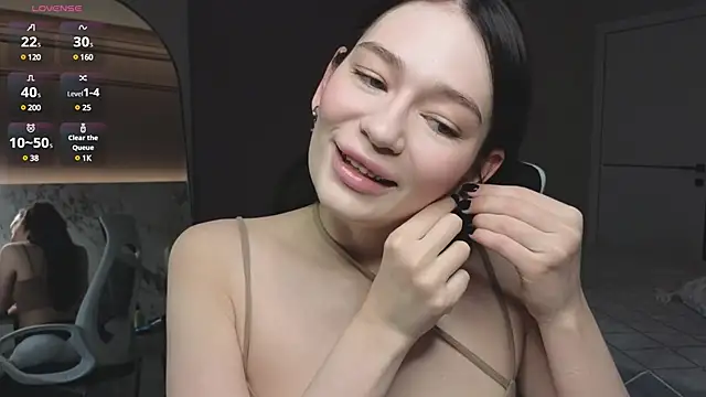 Snapshot of Misty_Rose chatting on March 2025 05:11:02 AM Misty Rose online show from March 2025 05:11:02 AM