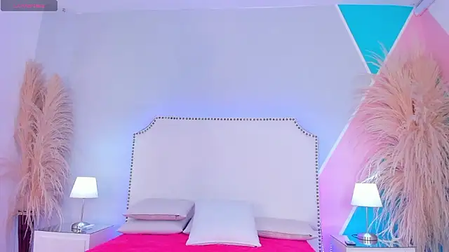 Snapshot of aggy_castel chatting on March 2026 02:09:02 PM aggy castel online show from March 2026 02:09:02 PM