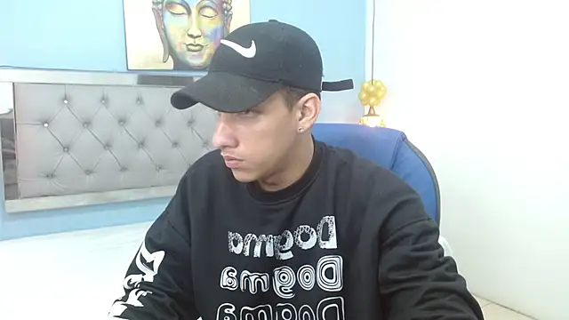 Snapshot of Jheidertwink chatting on December 2024 04:29:02 AM Jheidertwink online show from December 2024 04:29:02 AM