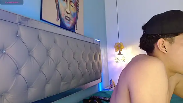 Snapshot of Jheidertwink chatting on February 2025 07:18:01 AM Jheidertwink online show from February 2025 07:18:01 AM