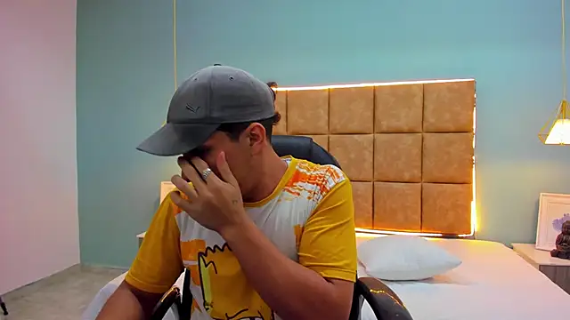 Snapshot of Jheidertwink chatting on September 2025 12:26:01 PM Jheidertwink online show from September 2025 12:26:01 PM