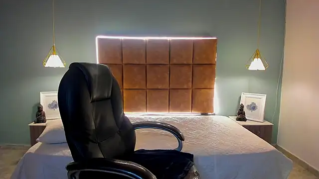 Snapshot of Jheidertwink chatting on September 2025 12:53:01 PM Jheidertwink online show from September 2025 12:53:01 PM