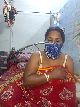 Snapshot of Real_Desi_Couple chatting on December 2024 06:06:02 PM Real Desi Couple online show from December 2024 06:06:02 PM