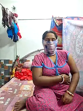 Snapshot of Real_Desi_Couple chatting on December 2024 04:48:01 PM Real Desi Couple online show from December 2024 04:48:01 PM