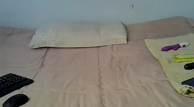 Snapshot of SexxyMegg chatting on January 2025 08:57:02 AM SexxyMegg online show from January 2025 08:57:02 AM