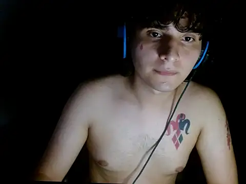 Snapshot of Charley_quin chatting on March 2026 02:29:01 AM Charley quin online show from March 2026 02:29:01 AM