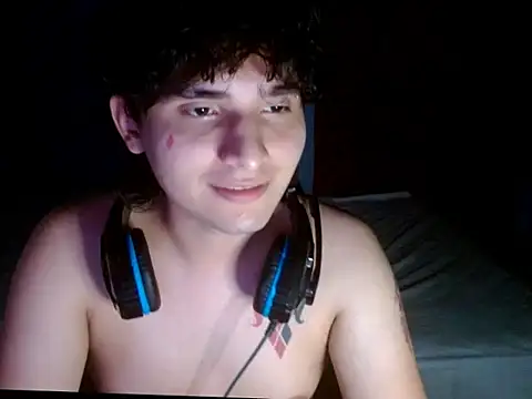 Snapshot of Charley_quin chatting on March 2026 02:38:02 AM Charley quin online show from March 2026 02:38:02 AM