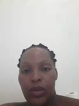 Snapshot of wet_Lips_x_x chatting on December 2024 08:45:02 AM wet Lips x x online show from December 2024 08:45:02 AM
