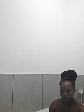 Snapshot of wet_Lips_x_x chatting on December 2024 04:13:02 PM wet Lips x x online show from December 2024 04:13:02 PM