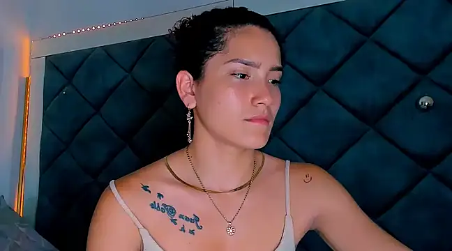 Nellyhills online show from February 2025 07:11:01 PM