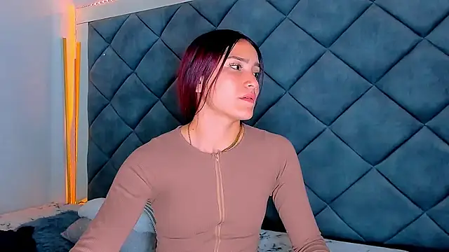 Nellyhills online show from February 2025 01:03:02 AM