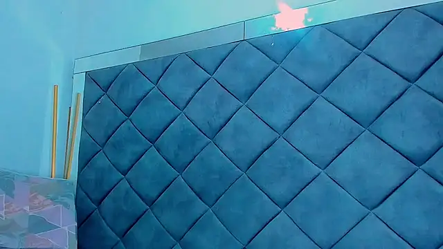 Nellyhills online show from February 2025 12:08:01 PM