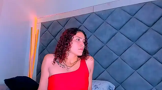 Nellyhills online show from March 2025 09:37:01 PM