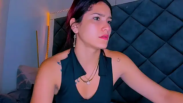 Nellyhills online show from March 2025 12:57:02 PM