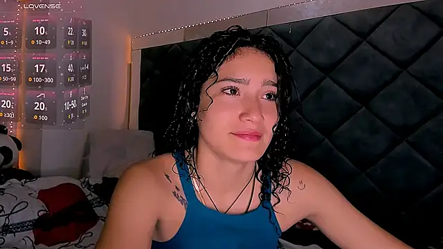 Nellyhills online show from September 2025 11:13:02 AM