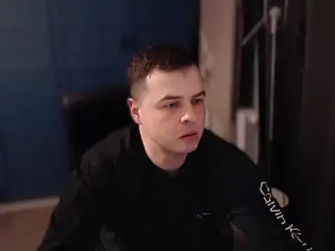 Snapshot of CuteMan33 chatting on April 2026 06:27:02 PM CuteMan33 online show from April 2026 06:27:02 PM