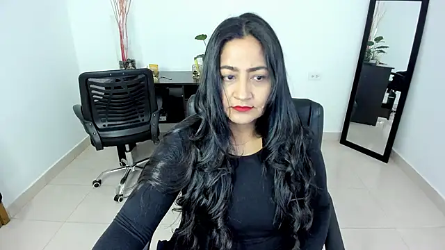 Snapshot of Adele_Sweett chatting on March 2025 10:13:02 AM Adele Sweett online show from March 2025 10:13:02 AM