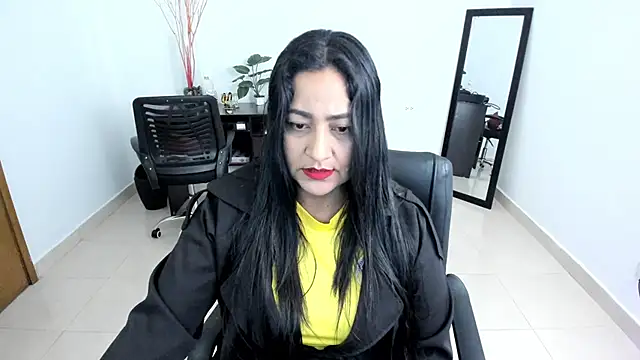 Snapshot of Adele_Sweett chatting on March 2025 09:59:02 AM Adele Sweett online show from March 2025 09:59:02 AM