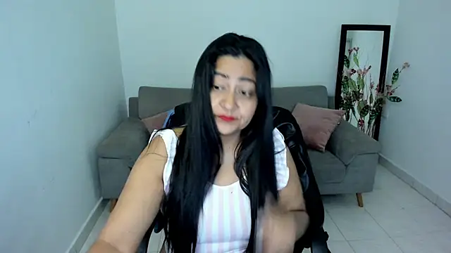 Snapshot of Adele_Sweett chatting on October 2025 10:38:02 AM Adele Sweett online show from October 2025 10:38:02 AM