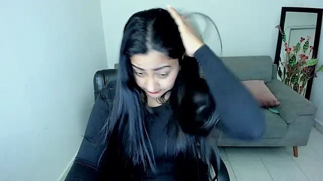 Snapshot of Adele_Sweett chatting on November 2025 10:37:02 AM Adele Sweett online show from November 2025 10:37:02 AM